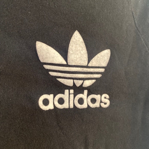 Adidas Originals T-Shirt - Picture 2 of 2